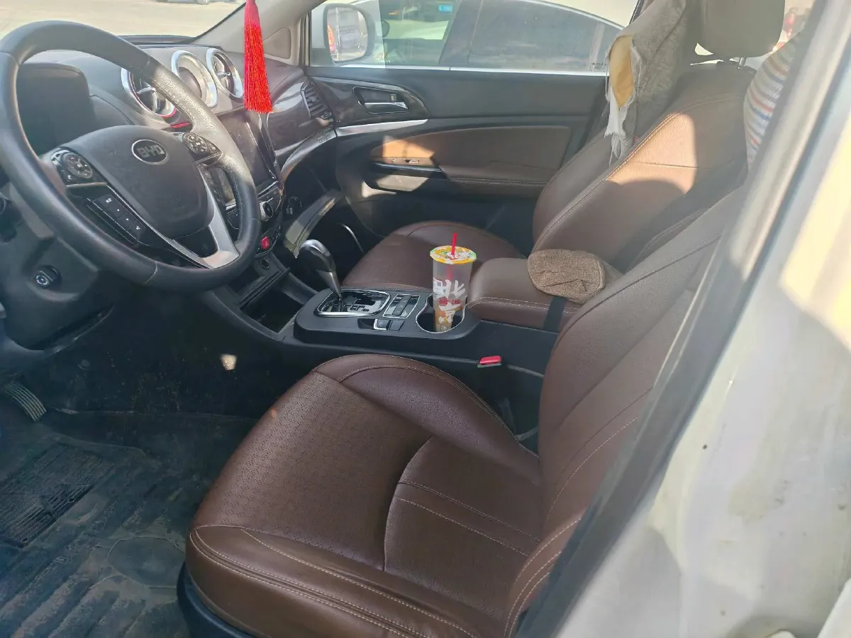 2017 BYD S7 2.0T 205HP L4 6DCT,autocango,china used car exporter,china ev exporter,chinese used car exporter,chinese used ev exporter