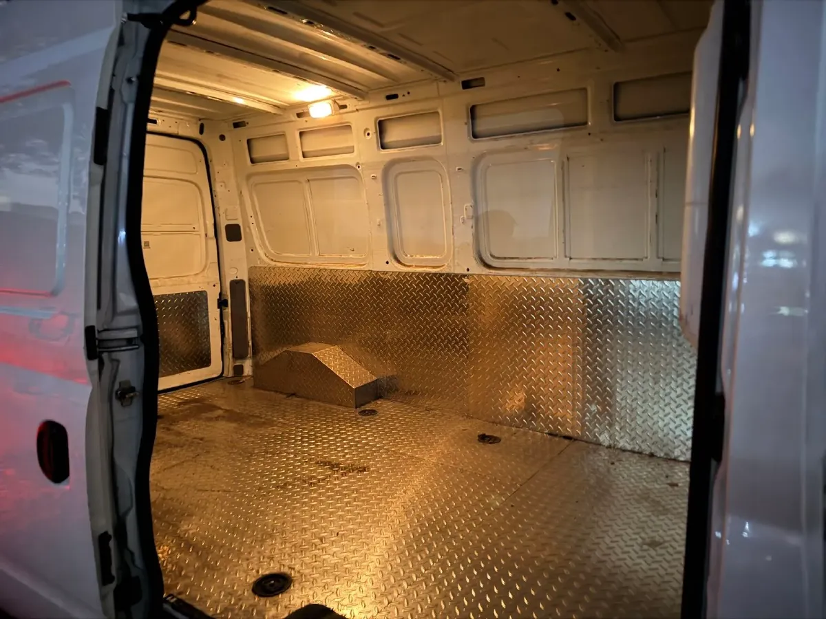 2024 MAXUS XinTu EV80 BEV 77KWH,autocango,china used car exporter,china ev exporter,chinese used car exporter,chinese used ev exporter