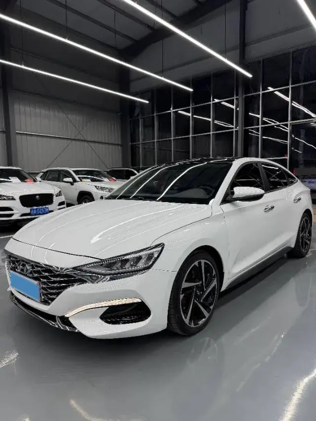 2019 Hyundai La Festa 1.6T 190HP L4 7DCT