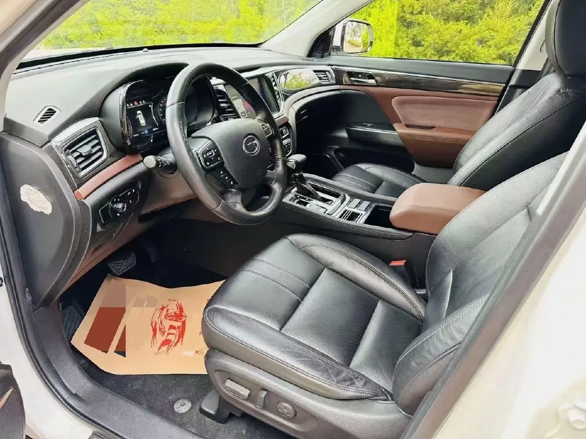 2017 GAC Trumpchi GS8 2.0T 201HP L4 6AT,autocango,china used car exporter,china ev exporter,chinese used car exporter,chinese used ev exporter