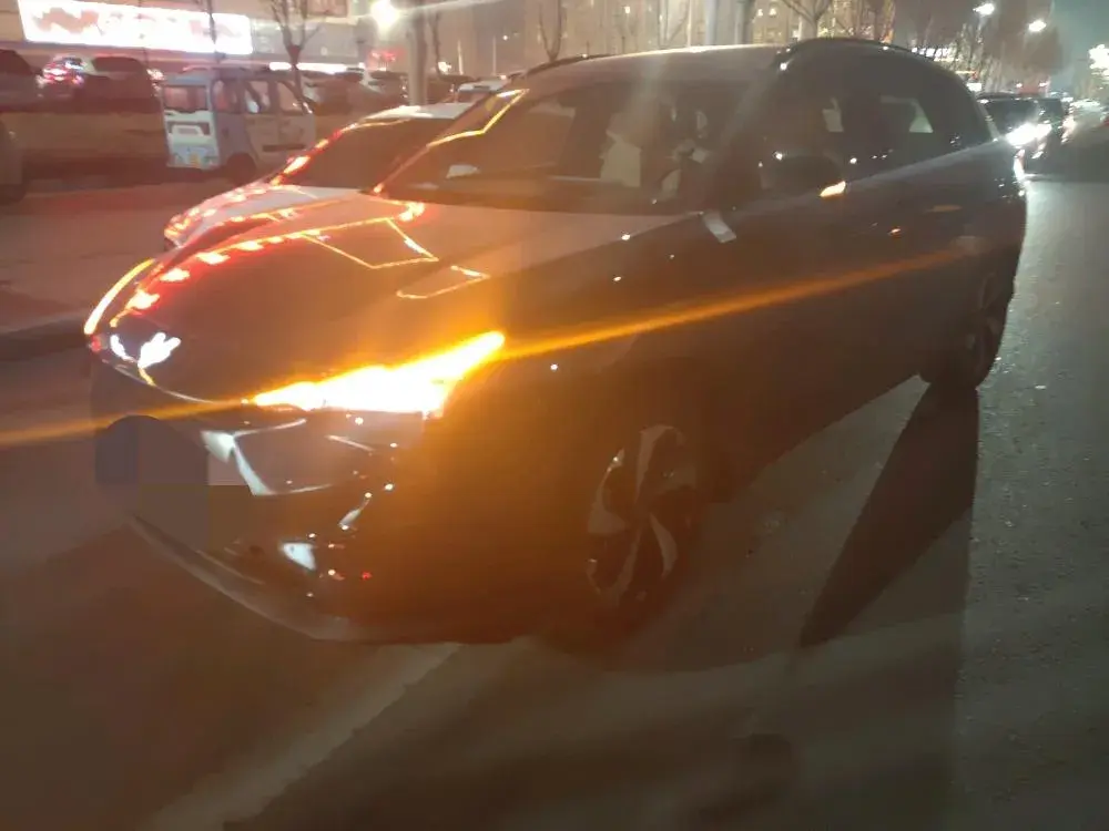 2025 MAXUS G10 2.0T 261HP L4 8AT