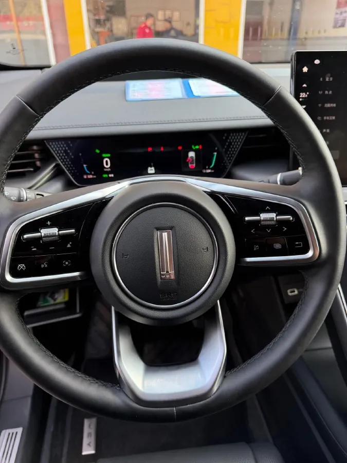 2024 WEY Mocha 1.5T 170HP L4 4DHT PHEV 35.04KWH,autocango,china used car exporter,china ev exporter,chinese used car exporter,chinese used ev exporter