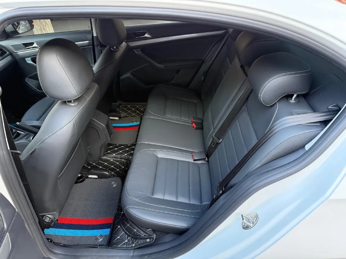 2017 Zotye Damy X7 1.8T 177HP L4 5MT,autocango,china used car exporter,china ev exporter,chinese used car exporter,chinese used ev exporter