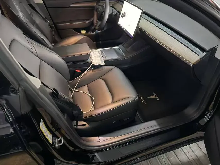 2021 Tesla Model 3 BEV 55KWH,autocango,china used car exporter,china ev exporter,chinese used car exporter,chinese used ev exporter