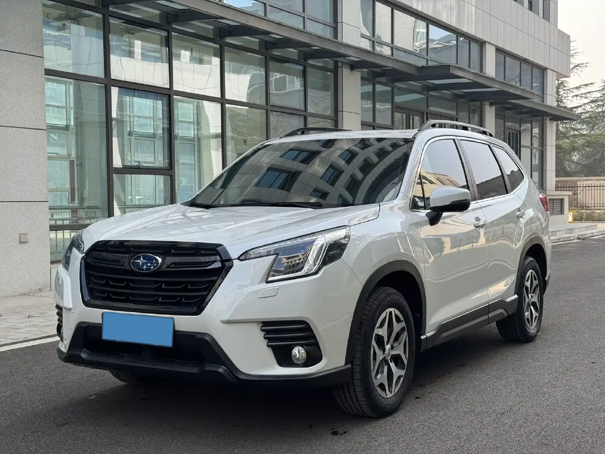 2022 Subaru Forester 2.0L 154HP H4 CVT