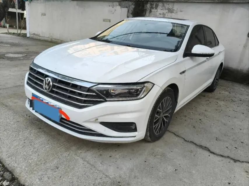 2020 Volkswagen Sagitar 1.4T 150HP L4 7DCT