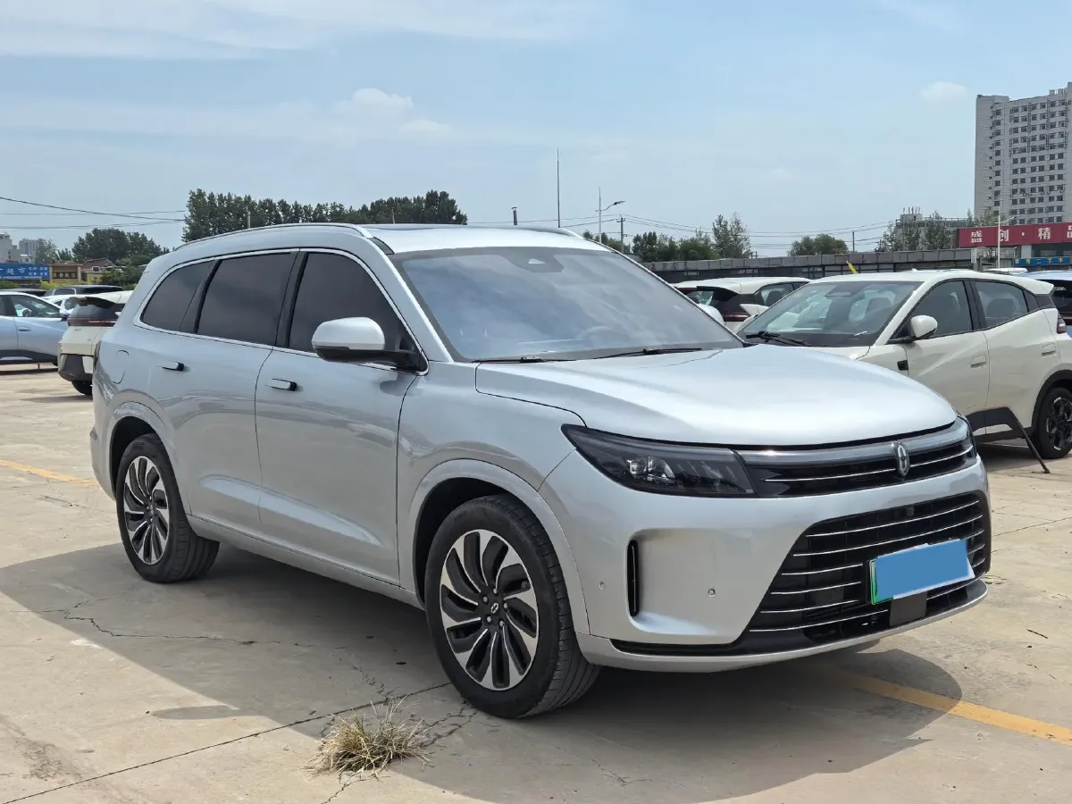 2024 Jaguar E-PACE 1.5T 200HP L3 8AT,autocango,china used car exporter,china ev exporter,chinese used car exporter,chinese used ev exporter