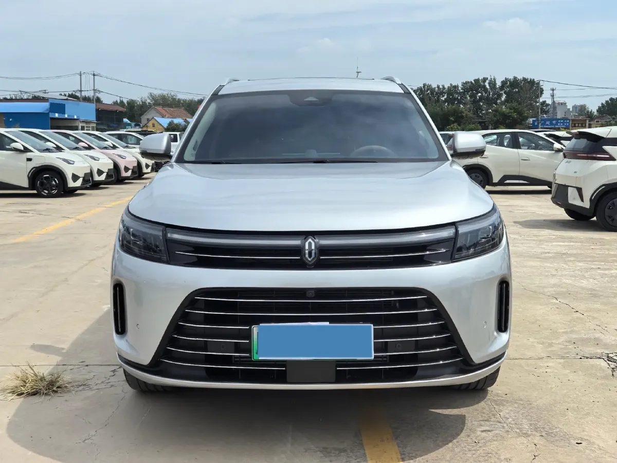 2024 Jaguar E-PACE 1.5T 200HP L3 8AT,autocango,china used car exporter,china ev exporter,chinese used car exporter,chinese used ev exporter