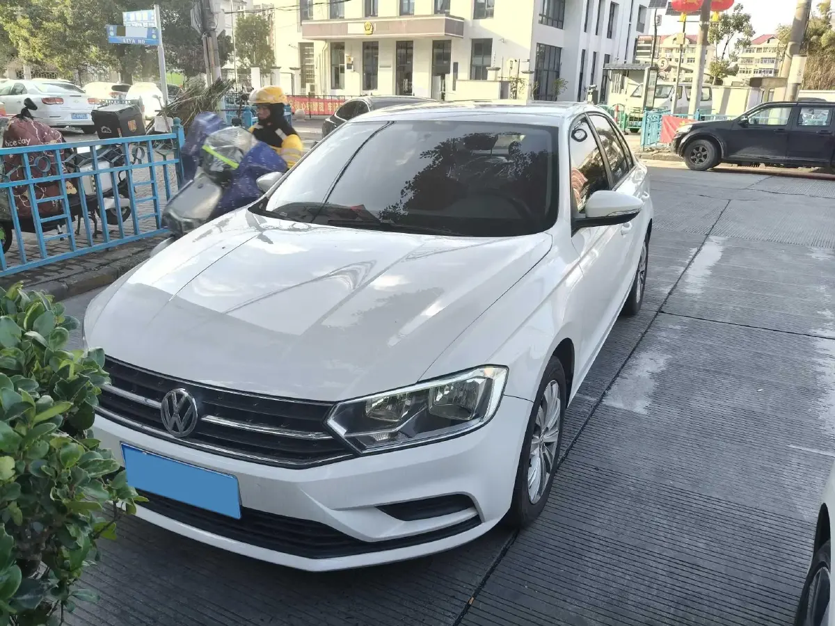 2019 Volkswagen Bora 1.5L 110HP L4 6AT