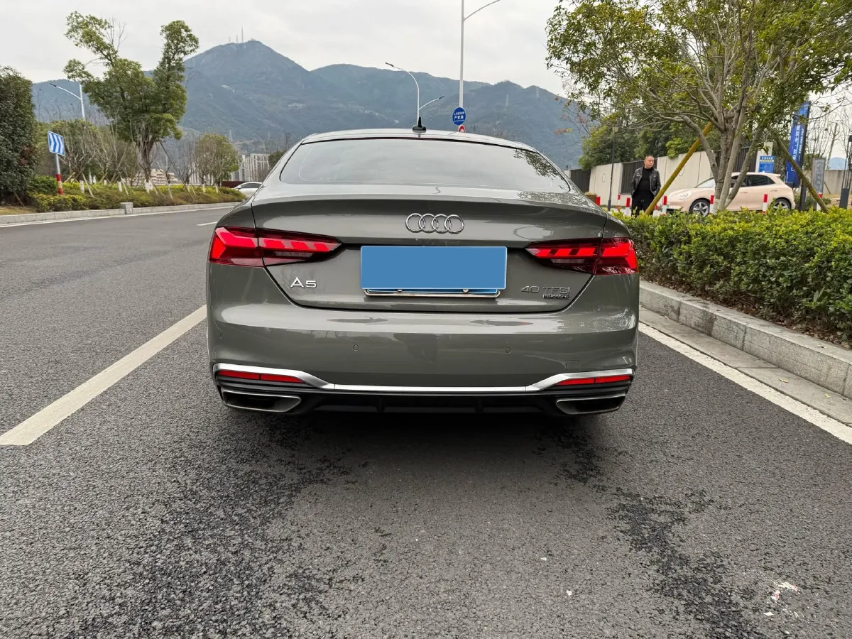 2023 Audi A5 2.0T 204HP L4 7DCT,autocango,china used car exporter,china ev exporter,chinese used car exporter,chinese used ev exporter