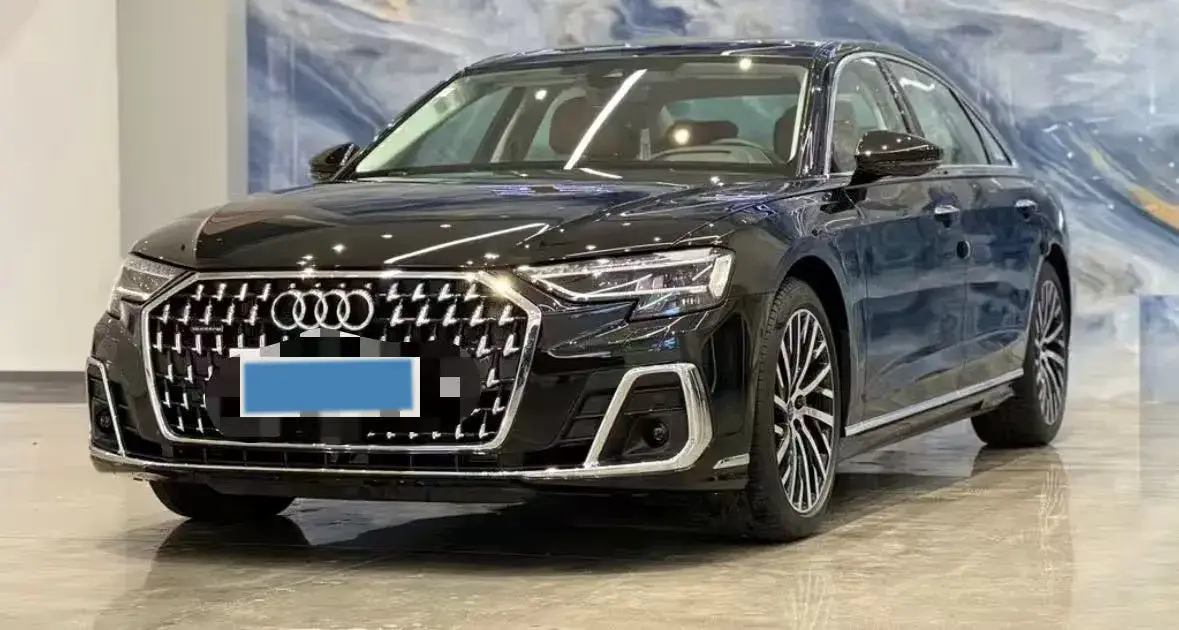 2024 Audi A8 3.0T 340HP V6 8AT