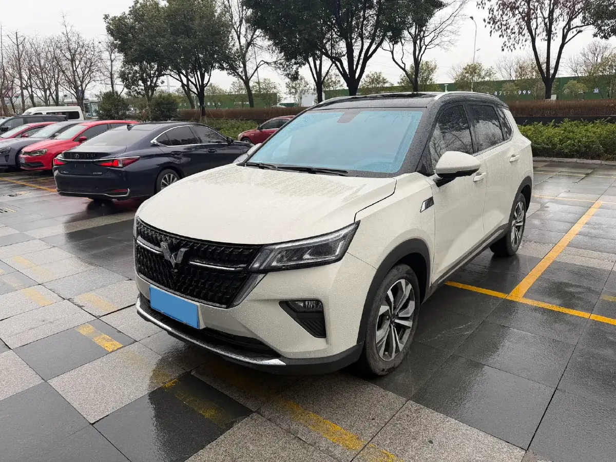 2021 WuLing XingChen 1.5T 147HP L4 CVT