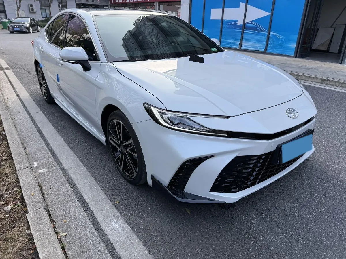 2026 Toyota Camry 2.0L 152HP L4 E-CVT Hybrid,autocango,china used car exporter,china ev exporter,chinese used car exporter,chinese used ev exporter