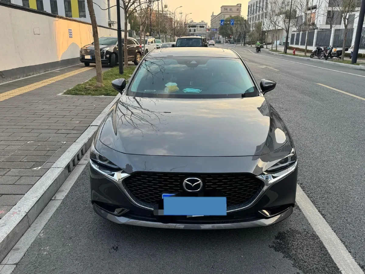 2022 Mazda 3 Axela 2.0L 158HP L4 6AT,autocango,china used car exporter,china ev exporter,chinese used car exporter,chinese used ev exporter