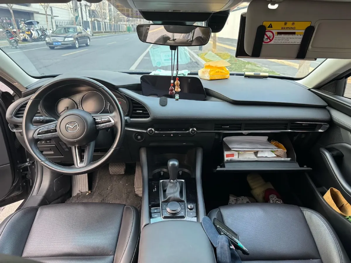 2022 Mazda 3 Axela 2.0L 158HP L4 6AT,autocango,china used car exporter,china ev exporter,chinese used car exporter,chinese used ev exporter