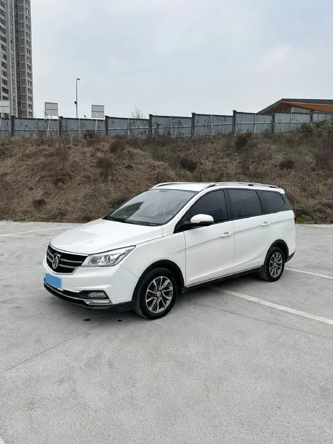 2019 BaoJun 730 1.5T 151HP L4 CVT