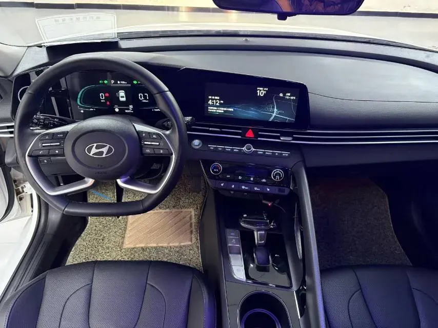 2023 Hyundai Elantra 1.5L 115HP L4 CVT,autocango,china used car exporter,china ev exporter,chinese used car exporter,chinese used ev exporter