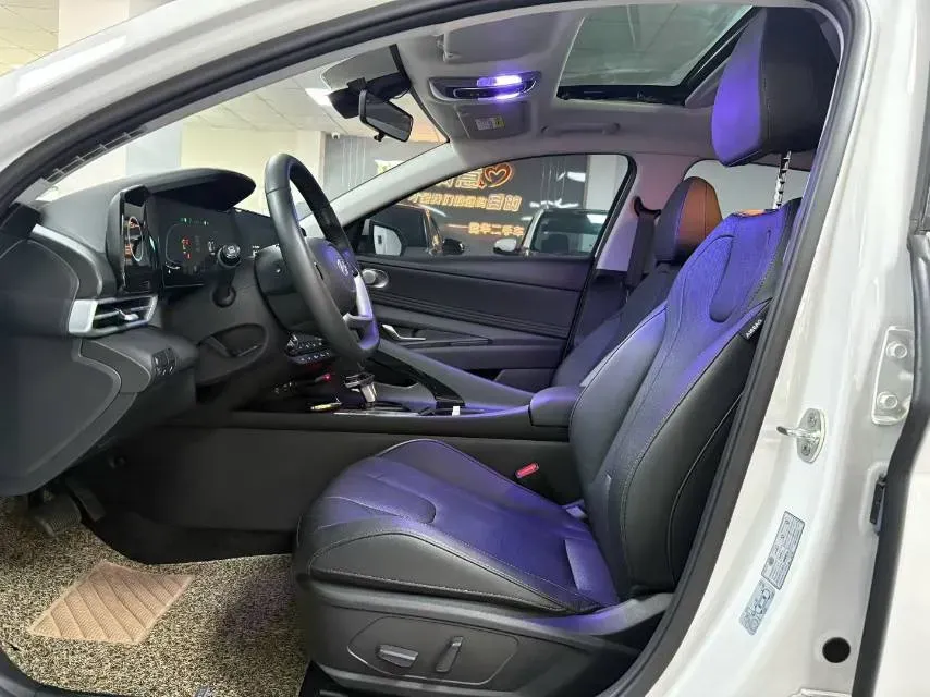 2023 Hyundai Elantra 1.5L 115HP L4 CVT,autocango,china used car exporter,china ev exporter,chinese used car exporter,chinese used ev exporter