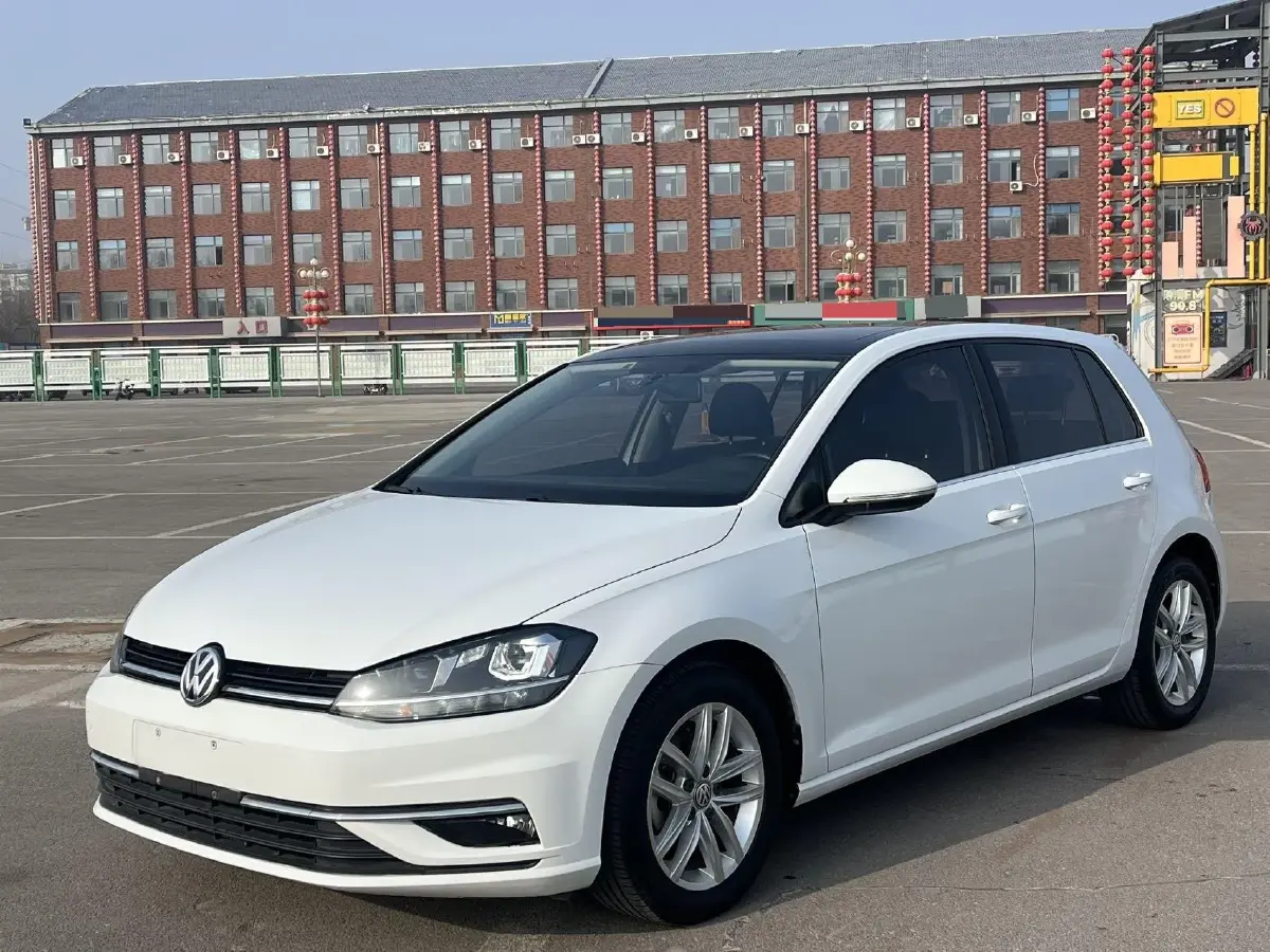 2018 Volkswagen Golf 1.4T 131HP L4 7DCT