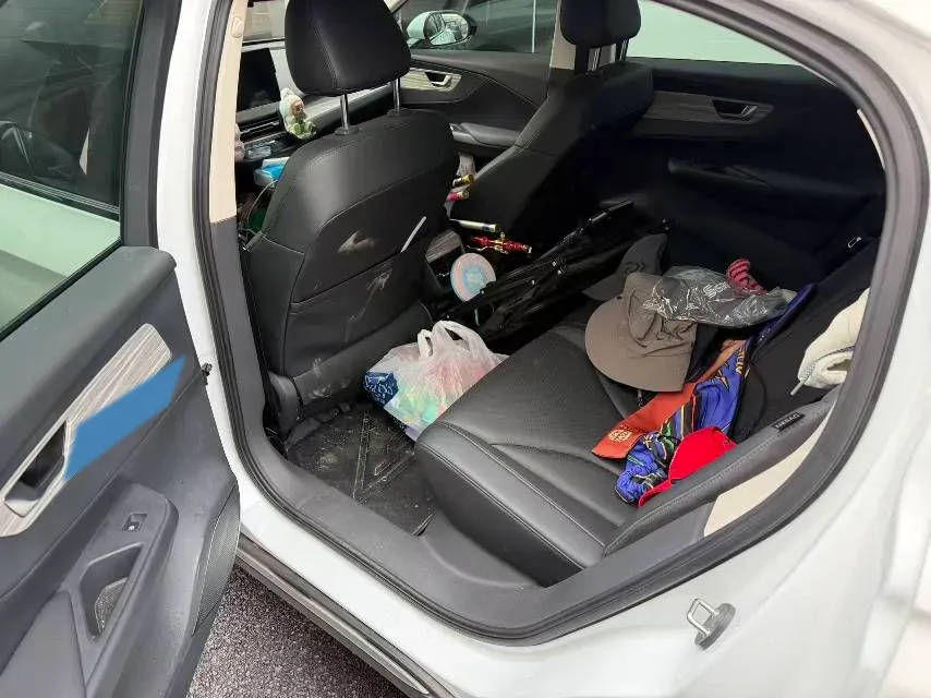 2024 HongQi E-QM5 BEV 60KWH,autocango,china used car exporter,china ev exporter,chinese used car exporter,chinese used ev exporter