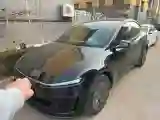 2025 Tesla Model Y L BEV