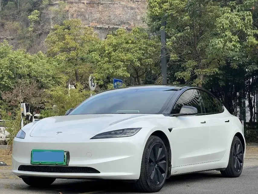 2023 HYPTEC GT BEV 80KWH