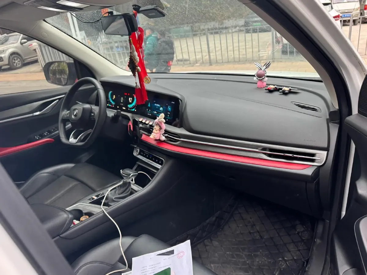 2021 ChangAn CS55 Plus 1.5T 180HP L4 7DCT,autocango,china used car exporter,china ev exporter,chinese used car exporter,chinese used ev exporter