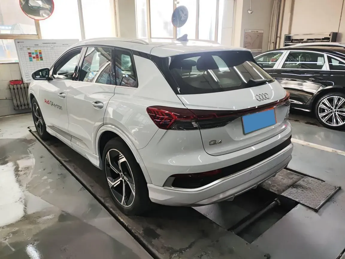 2023 Audi Q4 e-tron BEV 84.8KWH,autocango,china used car exporter,china ev exporter,chinese used car exporter,chinese used ev exporter