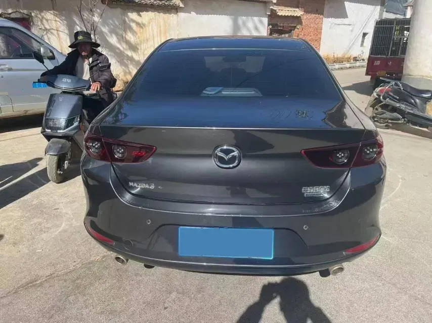 2022 Mazda 3 Axela 2.0L 158HP L4 6AT,autocango,china used car exporter,china ev exporter,chinese used car exporter,chinese used ev exporter