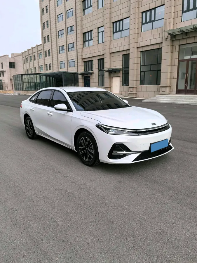 2025 Geely Galaxy A7 1.5L 112HP L4 1DHT PHEV,autocango,china used car exporter,china ev exporter,chinese used car exporter,chinese used ev exporter