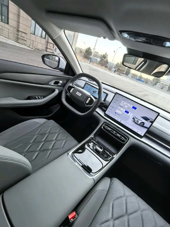 2025 Geely Galaxy A7 1.5L 112HP L4 1DHT PHEV,autocango,china used car exporter,china ev exporter,chinese used car exporter,chinese used ev exporter