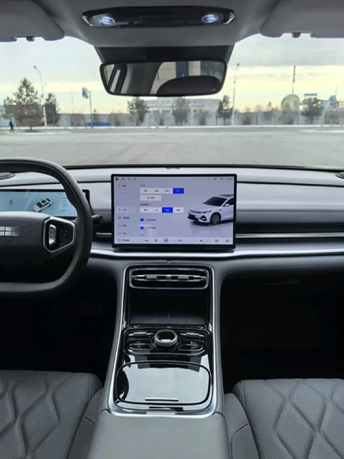 2025 Geely Galaxy A7 1.5L 112HP L4 1DHT PHEV,autocango,china used car exporter,china ev exporter,chinese used car exporter,chinese used ev exporter