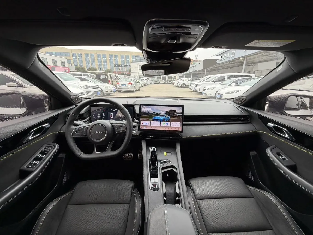 2023 MAXUS G50 1.5T 181HP L4 7DCT,autocango,china used car exporter,china ev exporter,chinese used car exporter,chinese used ev exporter