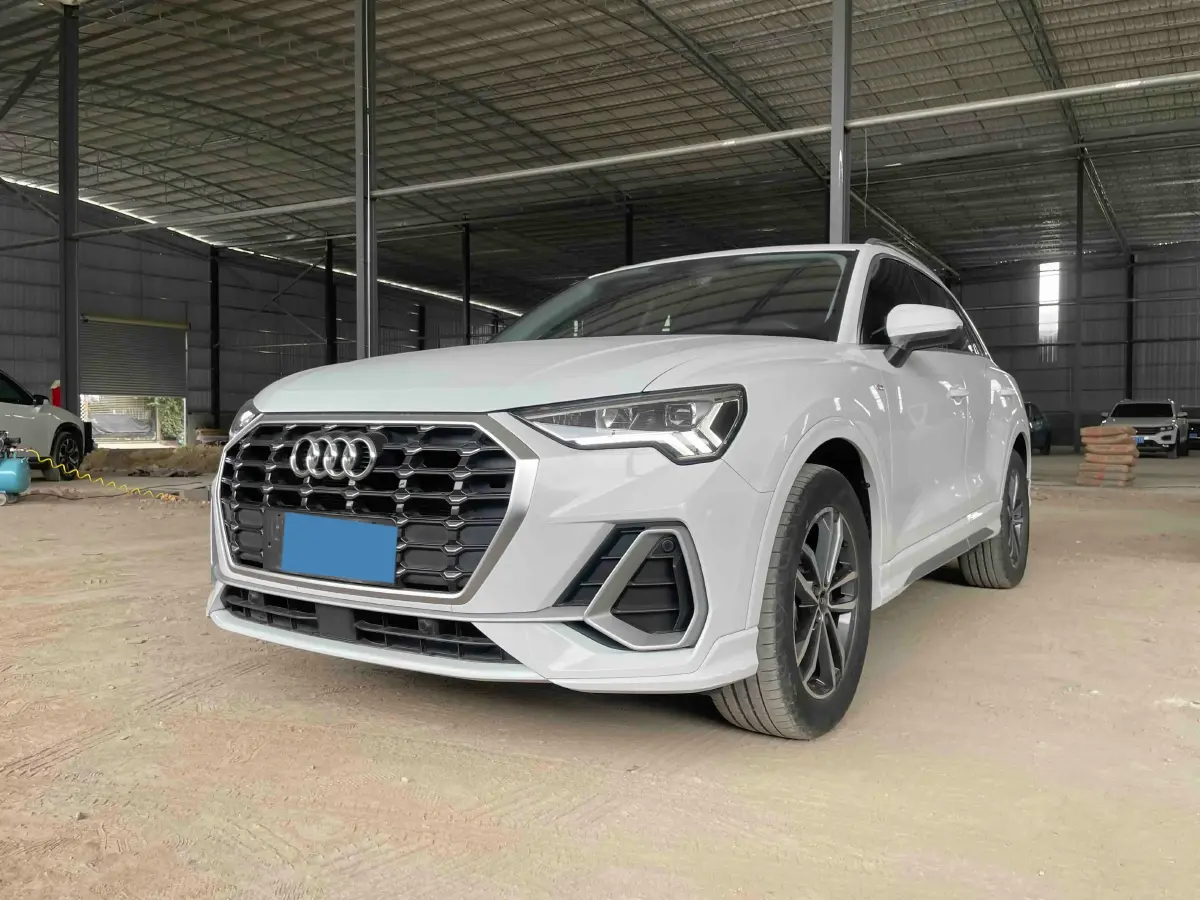 2022 Audi Q3 1.4T 150HP L4 7DCT