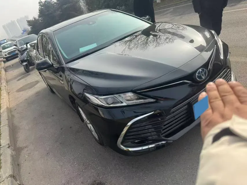 2023 Toyota Camry 2.5L 178HP L4 E-CVT Hybrid,autocango,china used car exporter,china ev exporter,chinese used car exporter,chinese used ev exporter