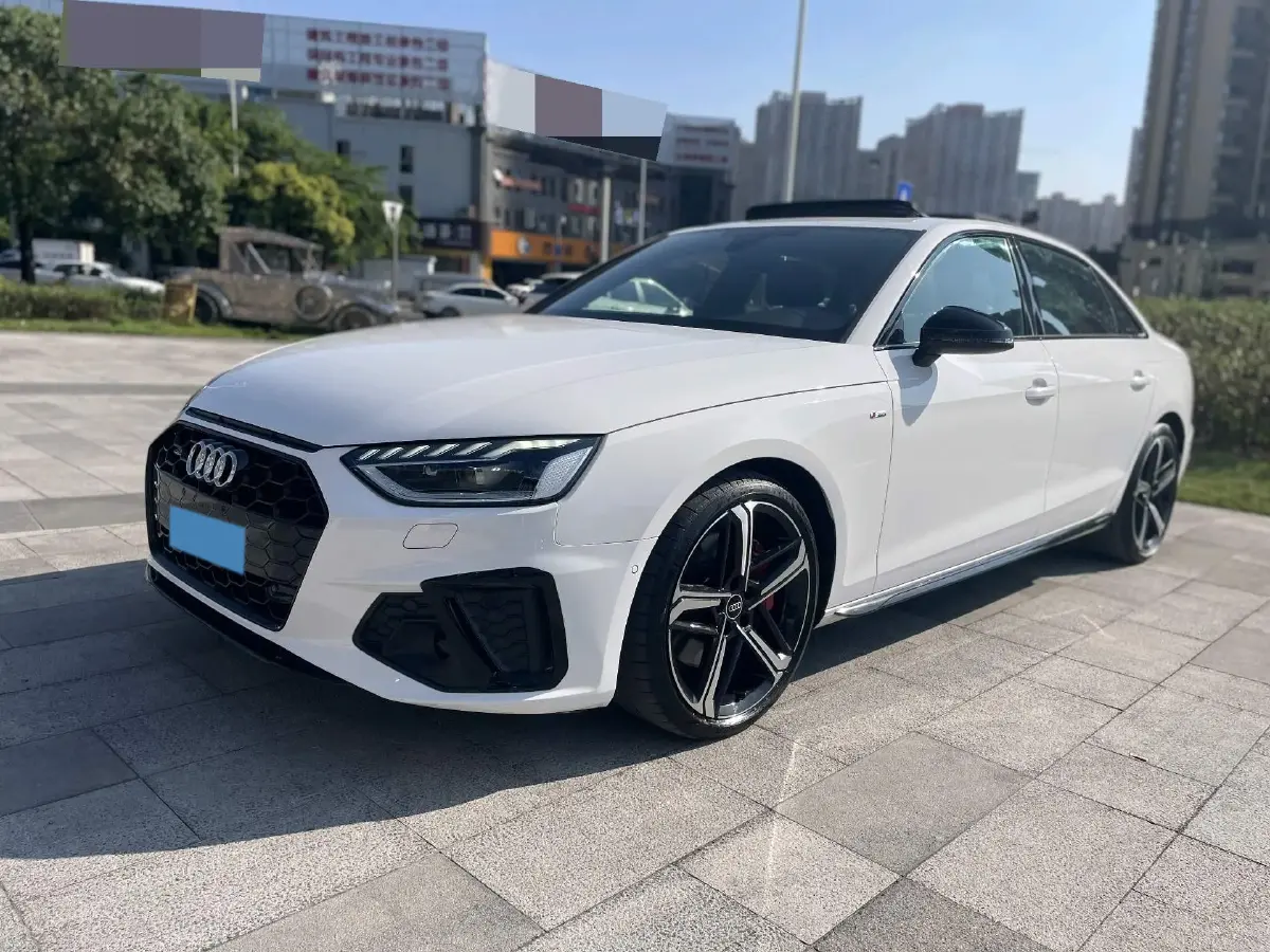 2022 Audi A4L 2.0T 252HP L4 7DCT