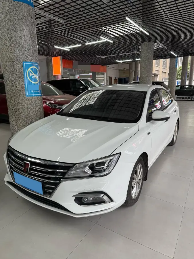 2019 Roewe i5 1.5L 120HP L4 5MT
