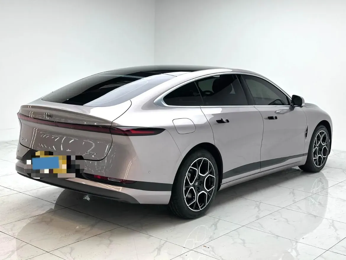 2025 ChangAn QiYuan A07 REEV 98HP REEV 28.4KWH,autocango,china used car exporter,china ev exporter,chinese used car exporter,chinese used ev exporter