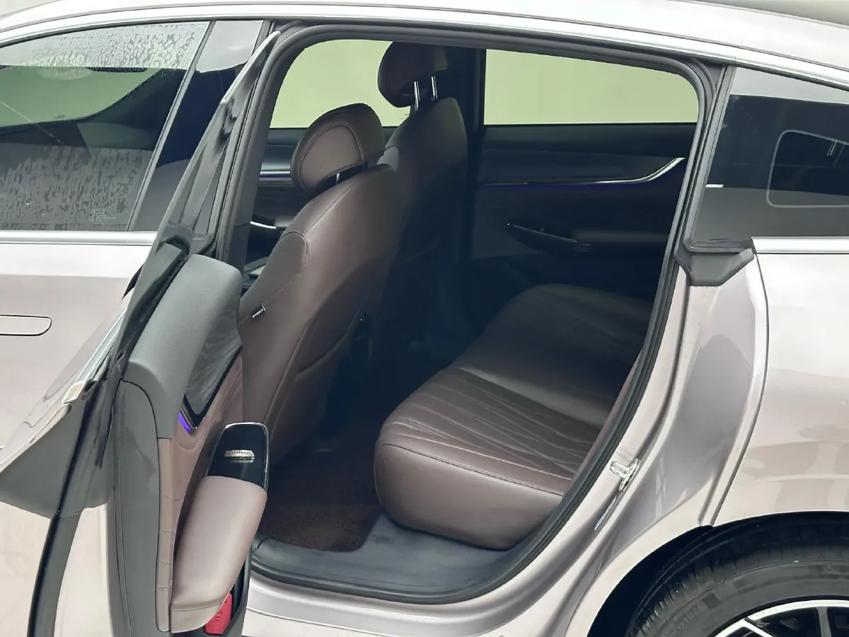 2025 ChangAn QiYuan A07 REEV 98HP REEV 28.4KWH,autocango,china used car exporter,china ev exporter,chinese used car exporter,chinese used ev exporter