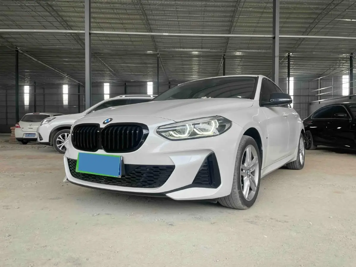 2022 BMW 1 Series 1.5T 140HP L3 7DCT