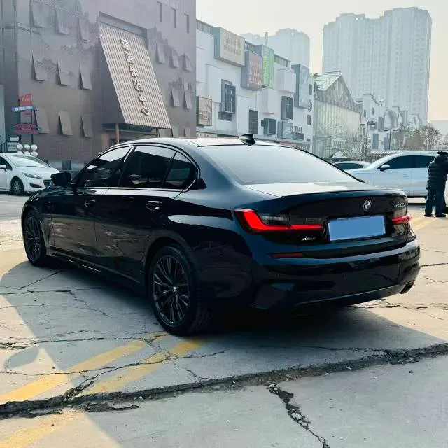 2022 BMW 3 Series 2.0T 184HP L4 8AT,autocango,china used car exporter,china ev exporter,chinese used car exporter,chinese used ev exporter