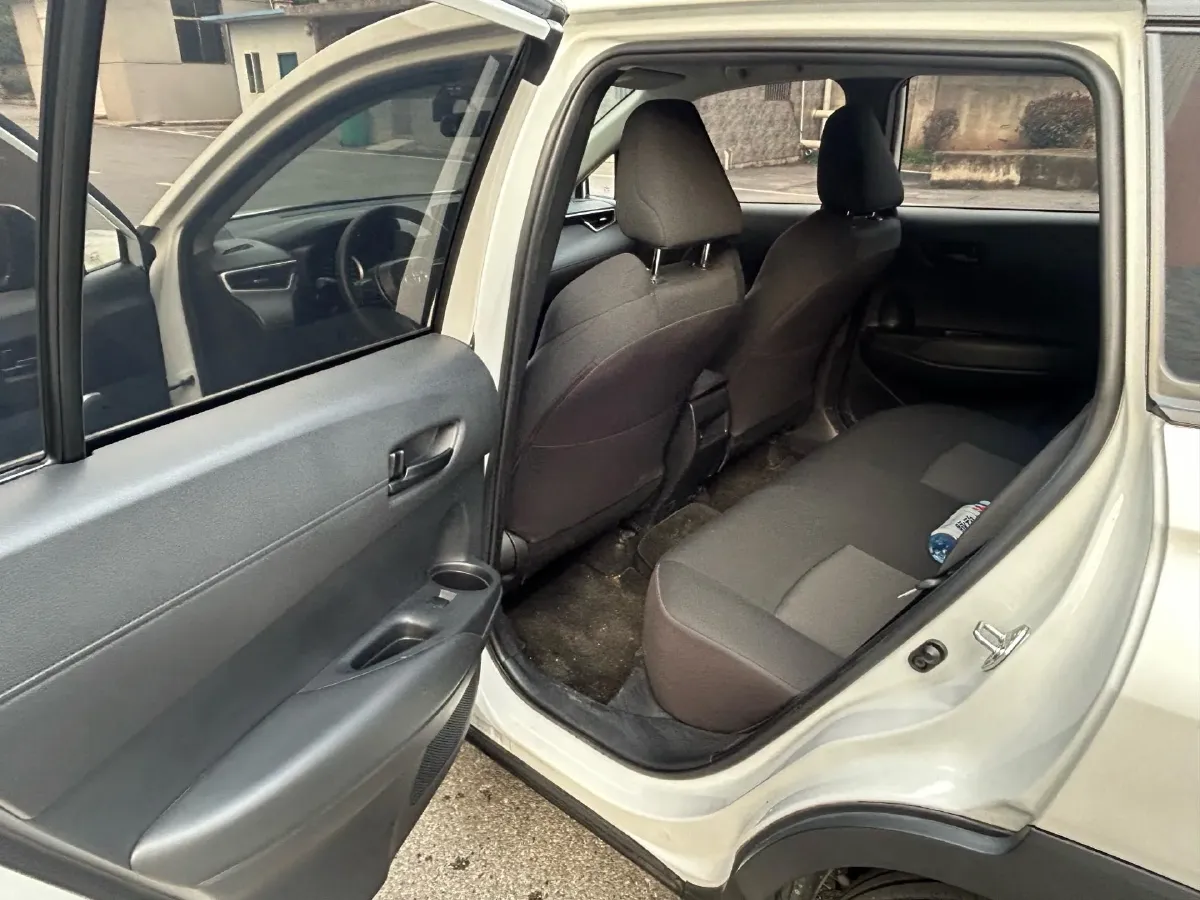 2022 Toyota Frontlander 2.0L 171HP L4 CVT,autocango,china used car exporter,china ev exporter,chinese used car exporter,chinese used ev exporter