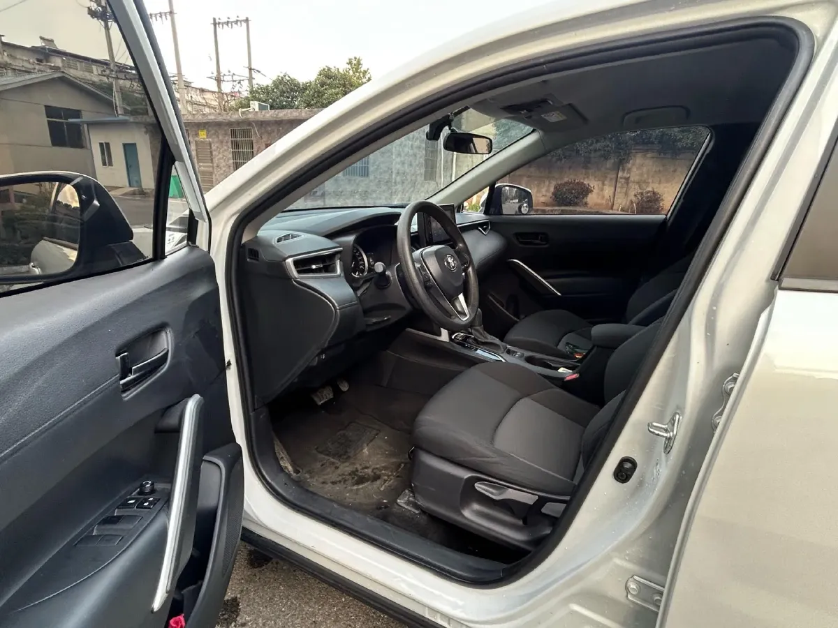 2022 Toyota Frontlander 2.0L 171HP L4 CVT,autocango,china used car exporter,china ev exporter,chinese used car exporter,chinese used ev exporter