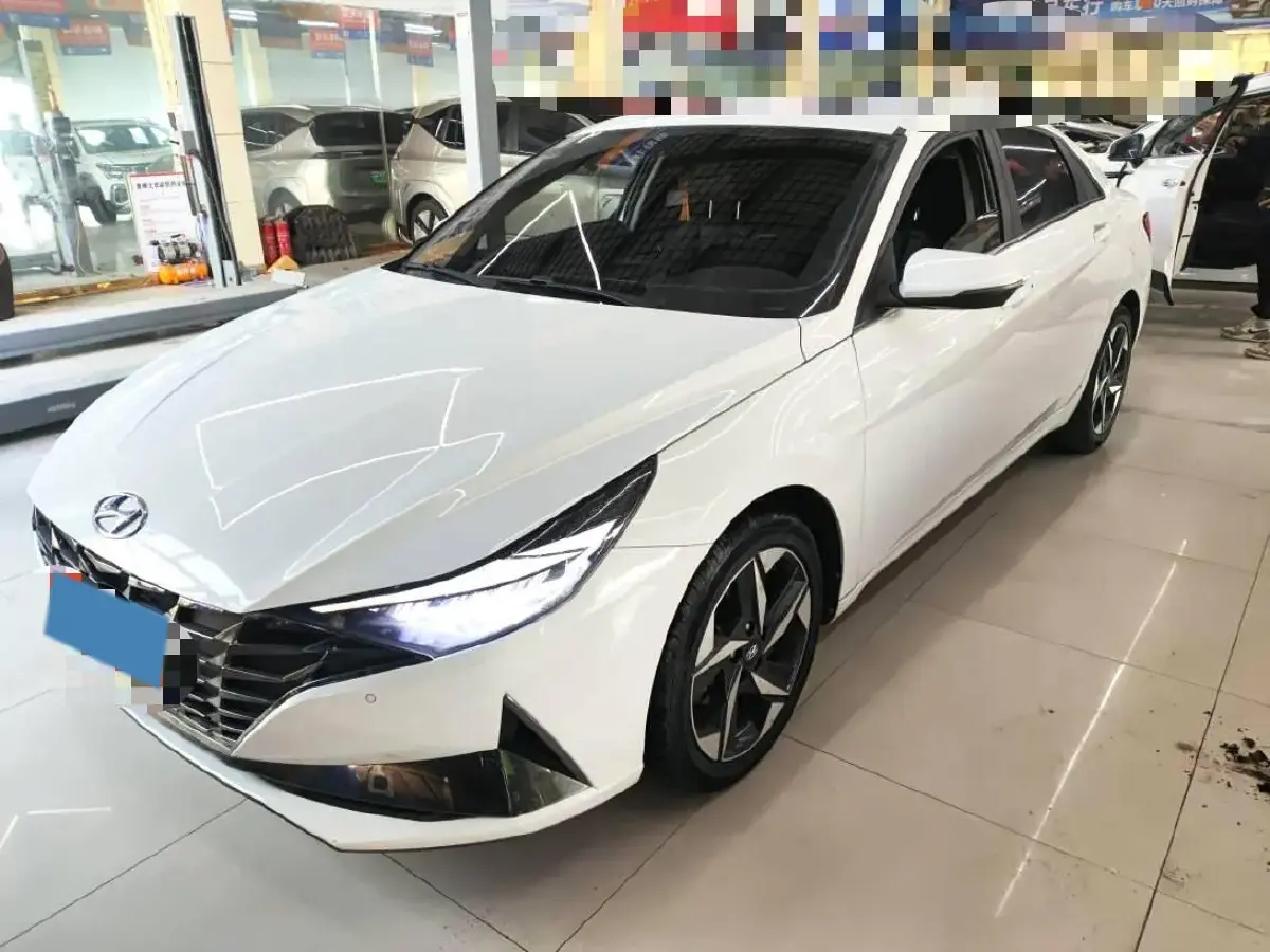 2021 Hyundai Elantra 1.5L 115HP L4 CVT