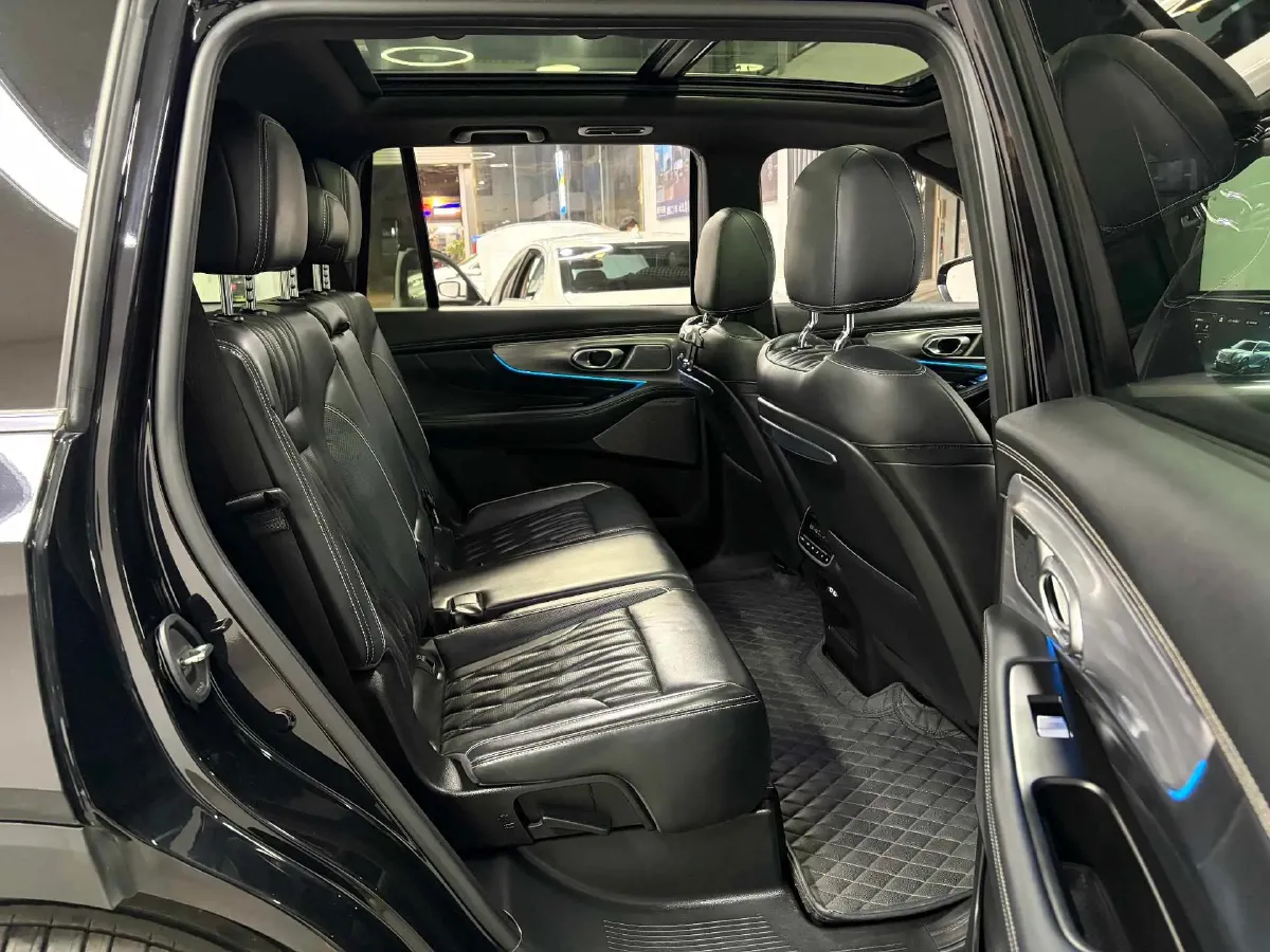 2022 GAC Trumpchi GS8 2.0T 252HP L4 8AT,autocango,china used car exporter,china ev exporter,chinese used car exporter,chinese used ev exporter