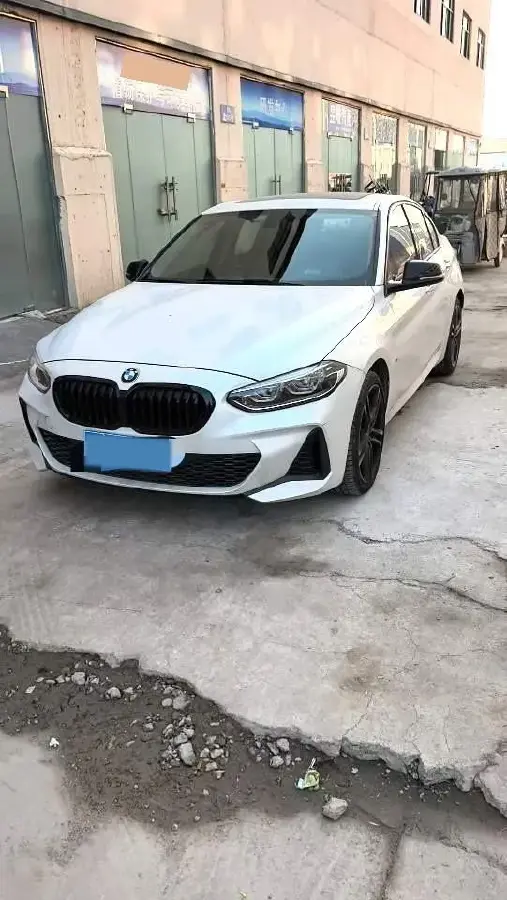 2021 BMW 1 Series 2.0T 192HP L4 7DCT