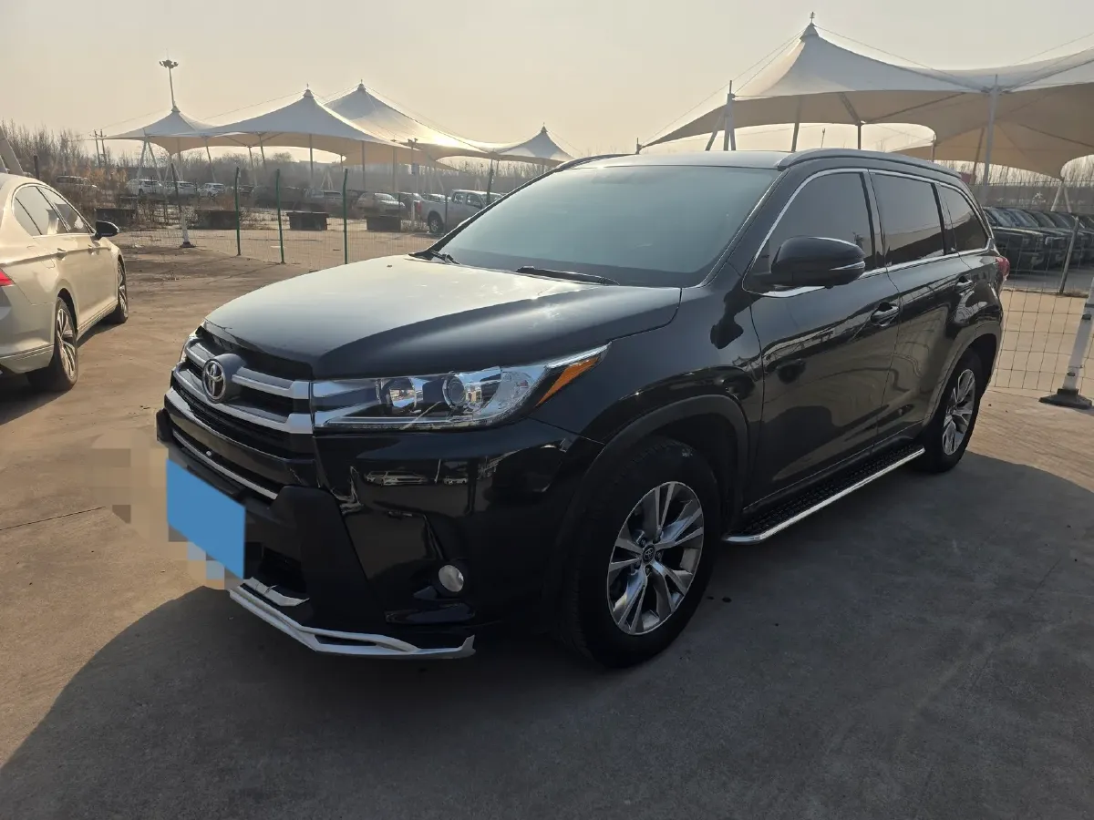 2018 Toyota Highlander 2.0T 220HP L4 6AT,autocango,china used car exporter,china ev exporter,chinese used car exporter,chinese used ev exporter