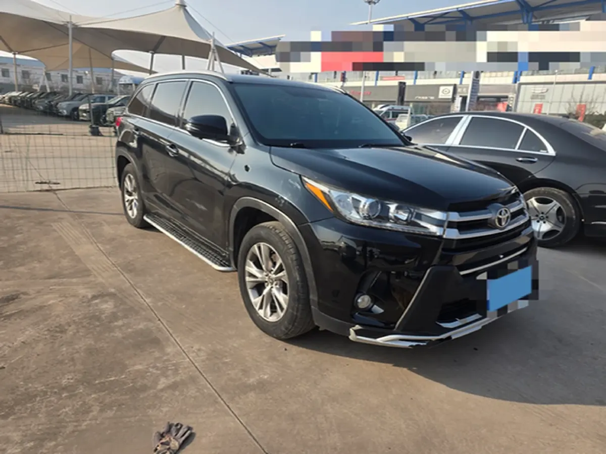 2018 Toyota Highlander 2.0T 220HP L4 6AT,autocango,china used car exporter,china ev exporter,chinese used car exporter,chinese used ev exporter