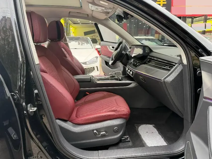 2023 HongQi HS5 2.0T 252HP L4 8AT,autocango,china used car exporter,china ev exporter,chinese used car exporter,chinese used ev exporter