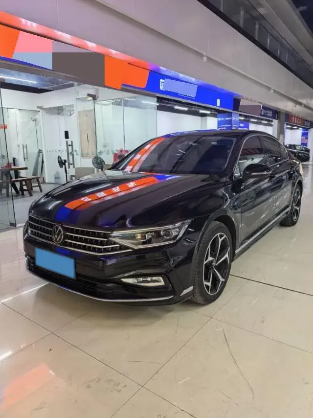 2025 Volkswagen Magotan 2.0T 186HP L4 7DCT